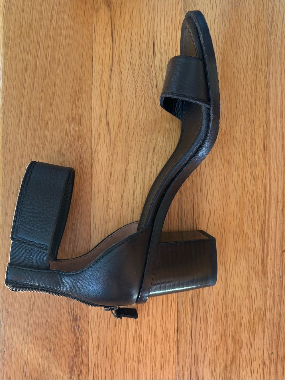 Frye Brielle Black Leather Block Heel Sandal